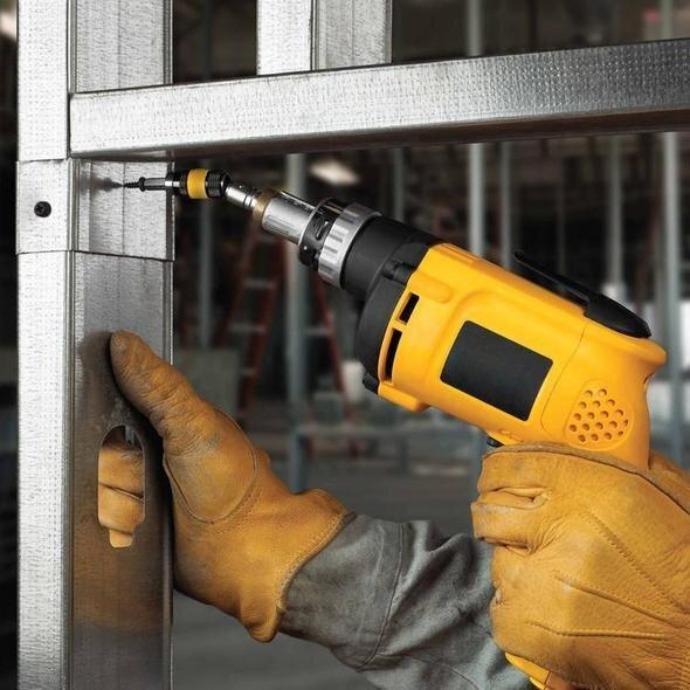 🛠️Hot Sale🛠️Magnetic Pivot Drill Bit Holder